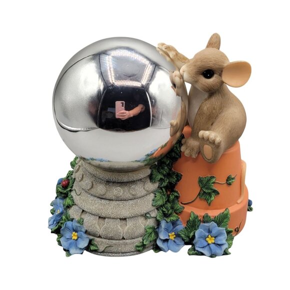Charming Tails I See Myself In You Mouse Figurine Reflective Ball Large - Picture 1 of 9
